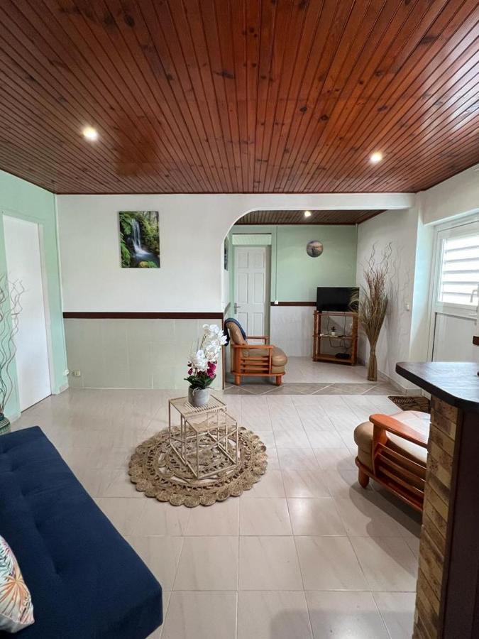 Poseidon Villa เลอ ลามองแตง ภายนอก รูปภาพ